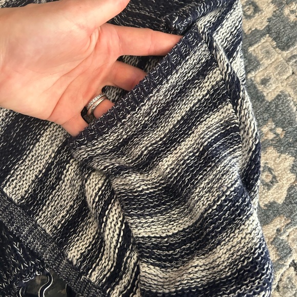 Billabong cardigan - Picture 2 of 6